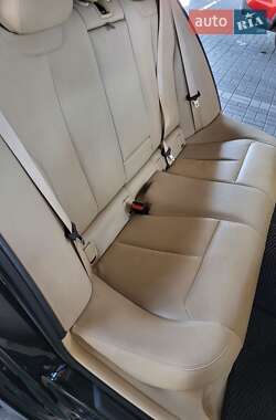 Седан BMW 3 Series 2014 в 