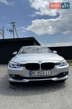 Седан BMW 3 Series 2015 в Львове