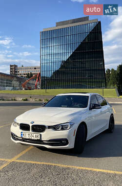 BMW 3 Series 2017