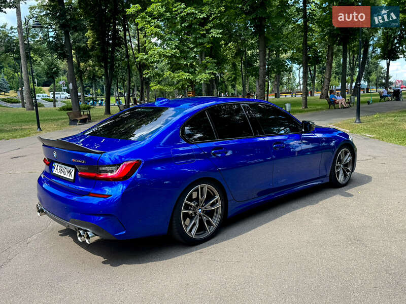 Седан BMW 3 Series 2019 в Києві