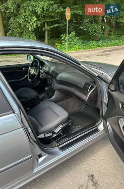 Седан BMW 3 Series 2003 в 
