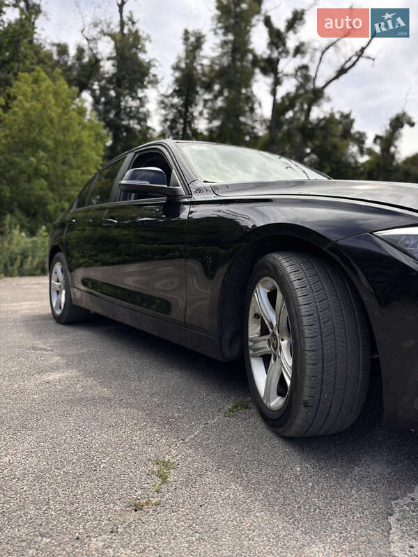 BMW 3 Series 2015