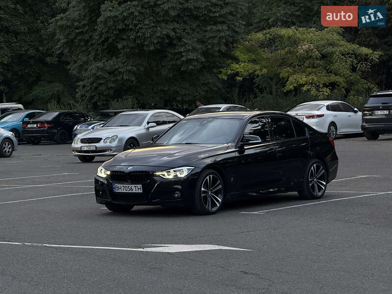 Седан BMW 3 Series 2016 в Одессе