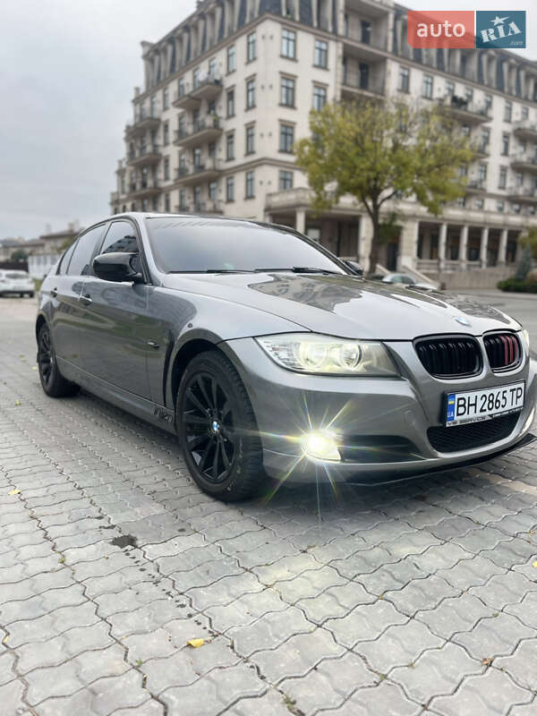 Седан BMW 3 Series 2010 в Одессе фото 21 Седан BMW 3 Series 2010 в Одессе