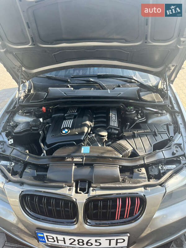 Седан BMW 3 Series 2010 в Одессе фото 15 Седан BMW 3 Series 2010 в Одессе