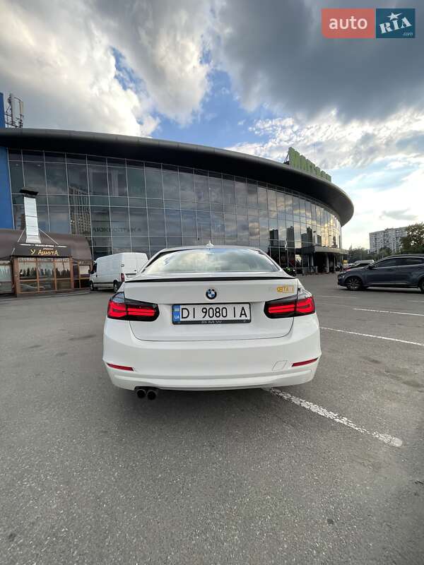 Седан BMW 3 Series 2012 в Києві