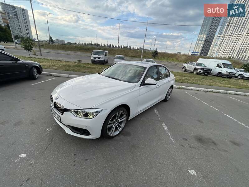 Седан BMW 3 Series 2012 в Києві
