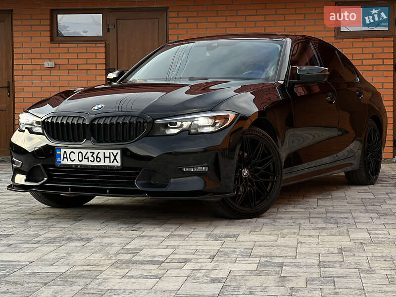 Седан BMW 3 Series 2019 в Луцке