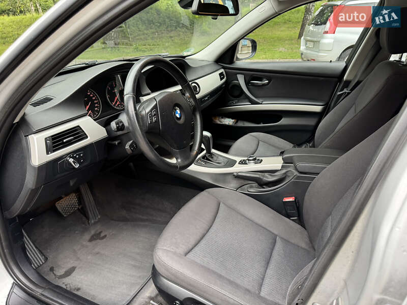 Универсал BMW 3 Series 2012 в Золочеве