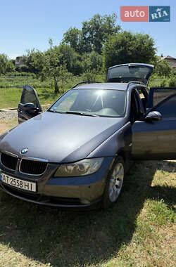 Универсал BMW 3 Series 2005 в Калуше