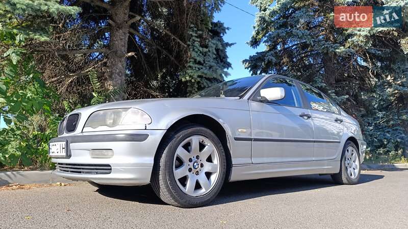 Седан BMW 3 Series 2001 в Одесі