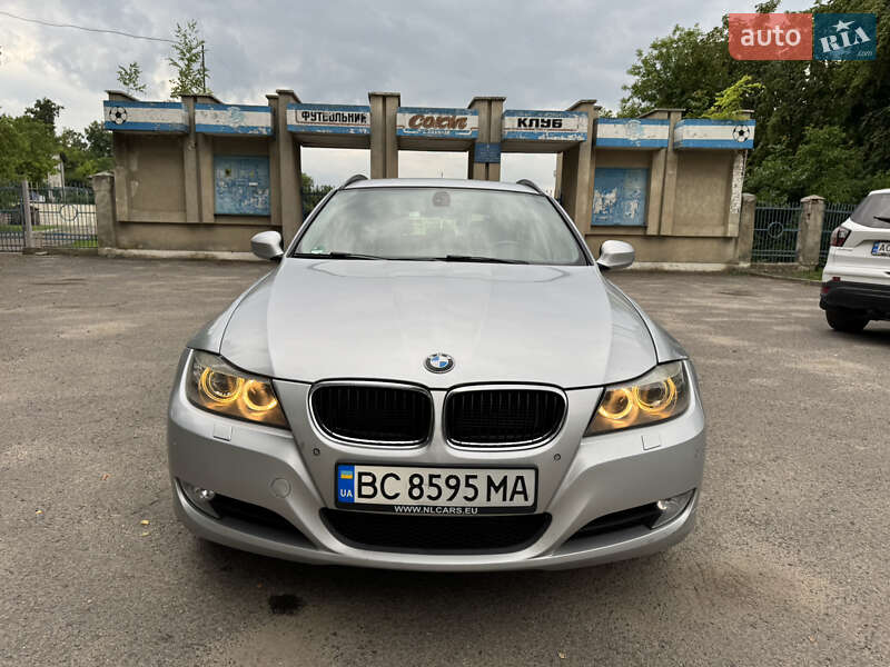 Универсал BMW 3 Series 2012 в Золочеве