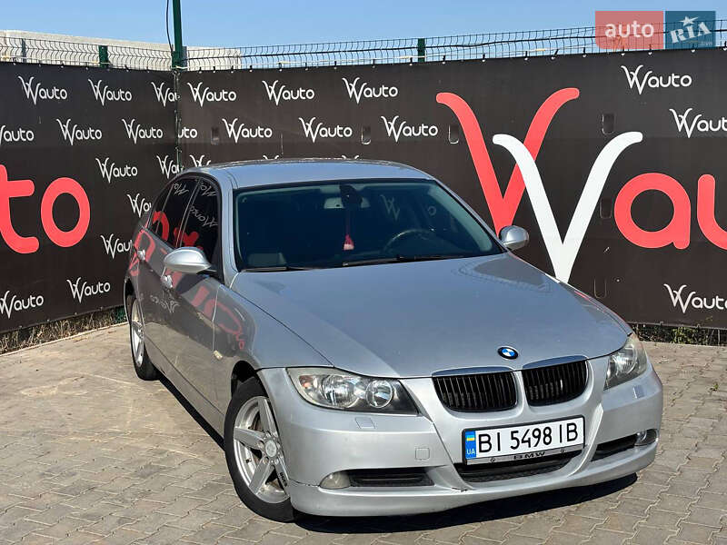 BMW 3 Series 2005