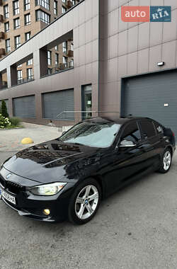 Седан BMW 3 Series 2012 в Дніпрі