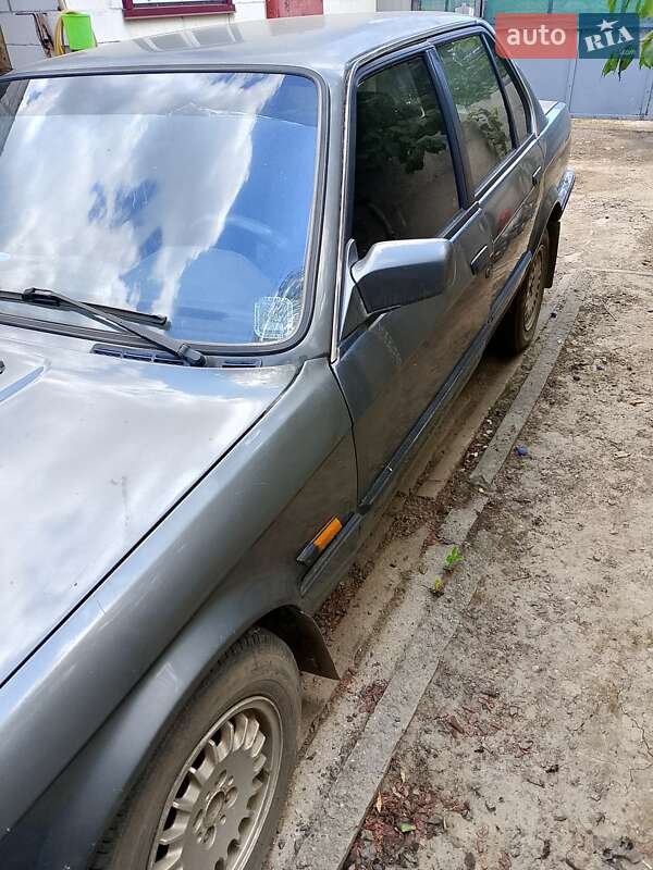Седан BMW 3 Series 1987 в Білгороді-Дністровському фото 4 Седан BMW 3 Series 1987 в Білгороді-Дністровському