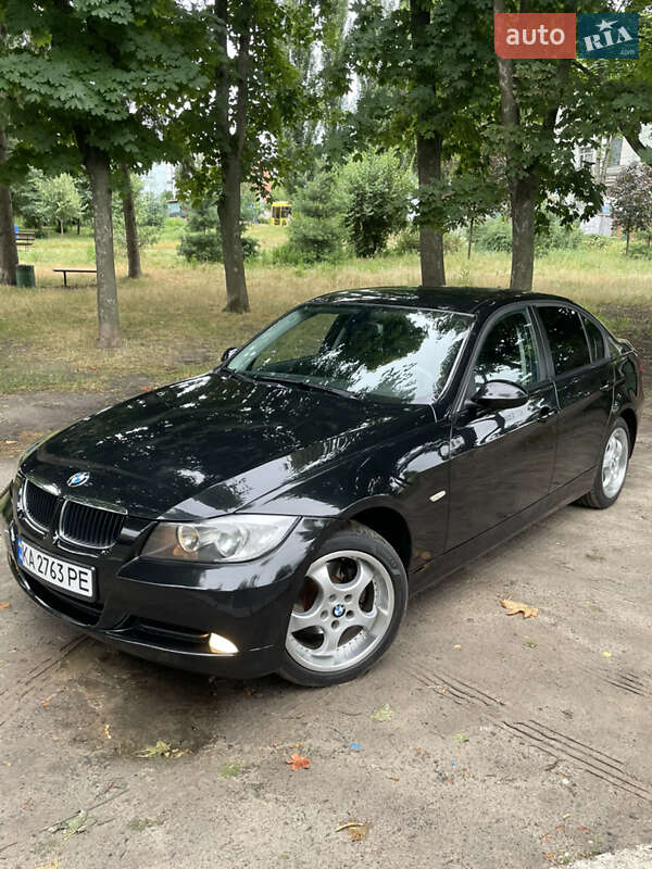 Седан BMW 3 Series 2006 в Киеве