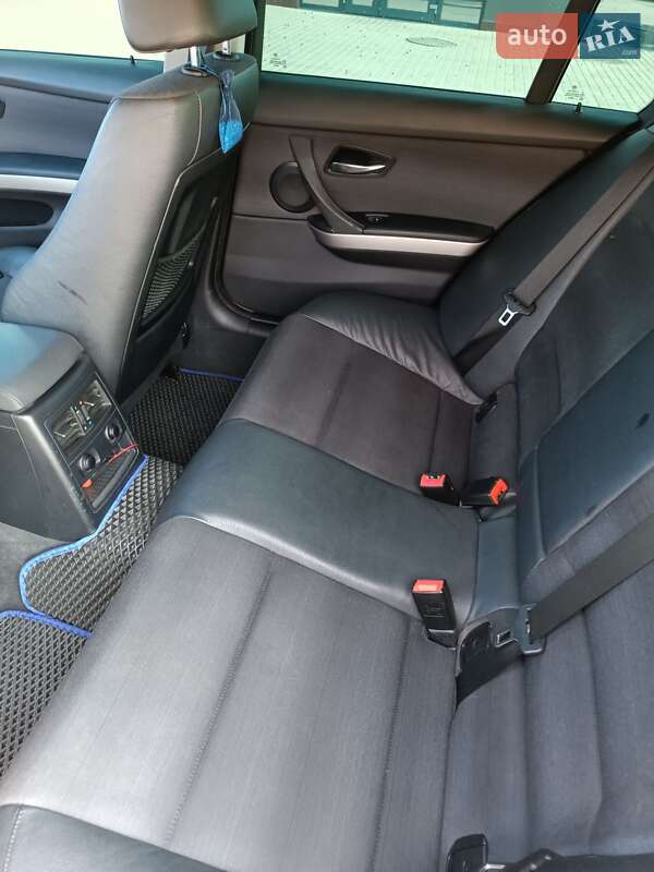 Універсал BMW 3 Series 2008 в Олександрії фото 24 Універсал BMW 3 Series 2008 в Олександрії