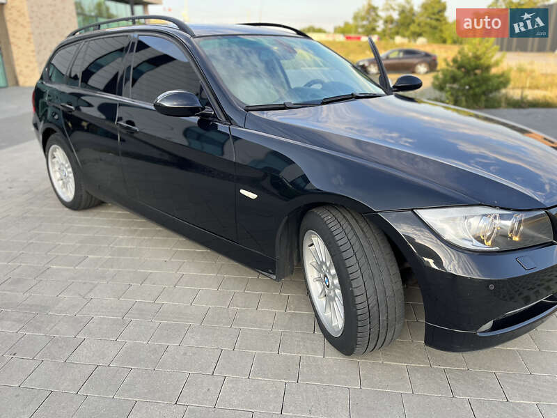 Универсал BMW 3 Series 2005 в Хмельницком