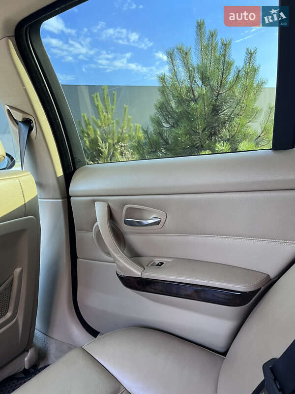 Универсал BMW 3 Series 2005 в Хмельницком
