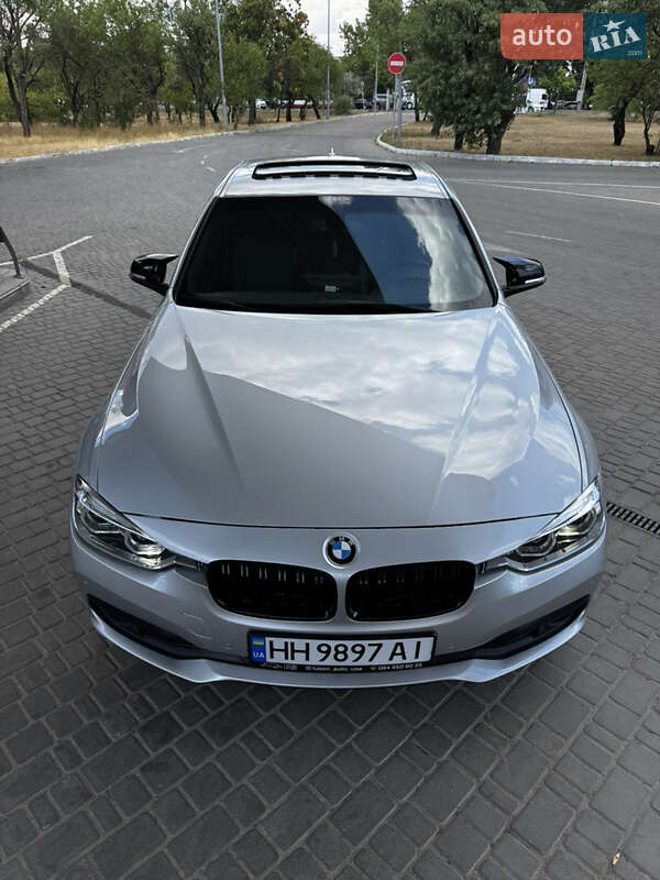 Седан BMW 3 Series 2018 в Одессе фото 2 Седан BMW 3 Series 2018 в Одессе