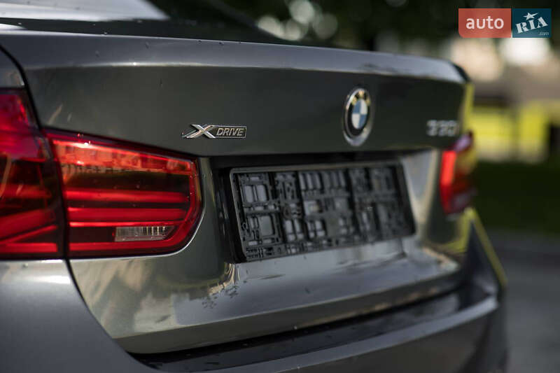 Седан BMW 3 Series 2017 в Днепре