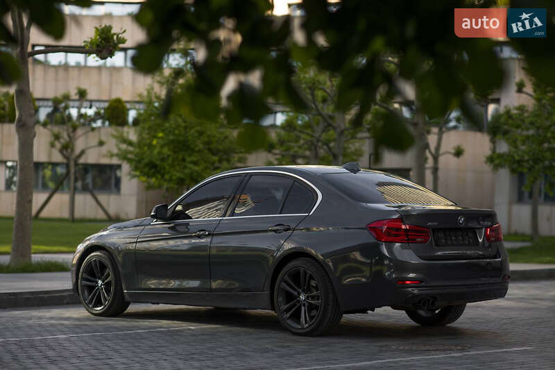Седан BMW 3 Series 2017 в Днепре