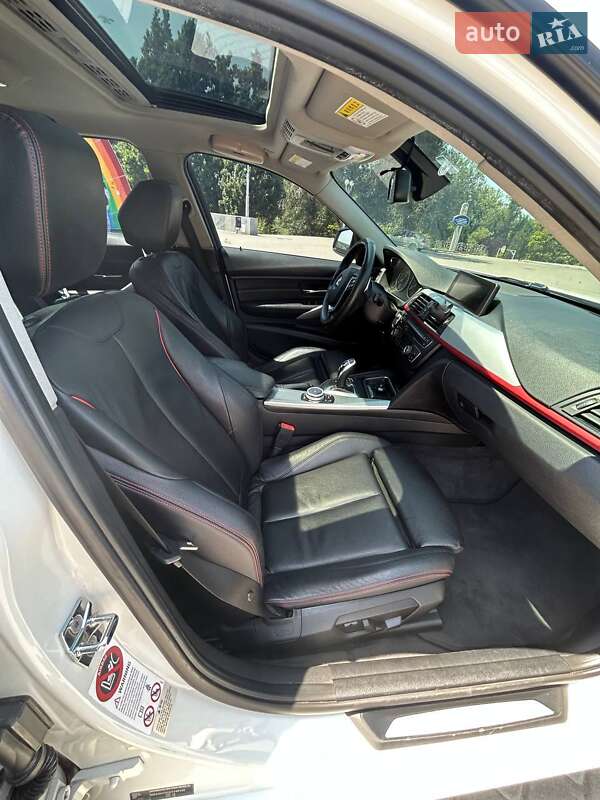 Седан BMW 3 Series 2012 в Запорожье