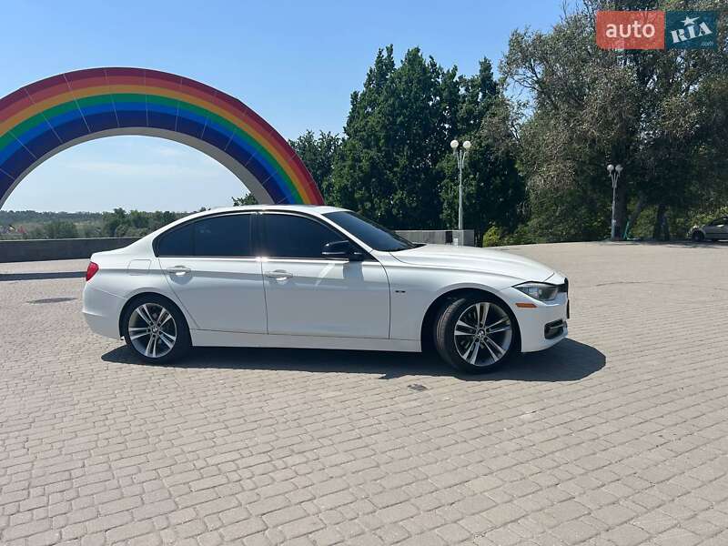 Седан BMW 3 Series 2012 в Запорожье