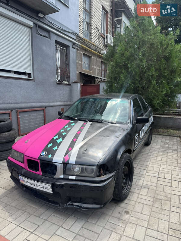 BMW 3 Series 1992