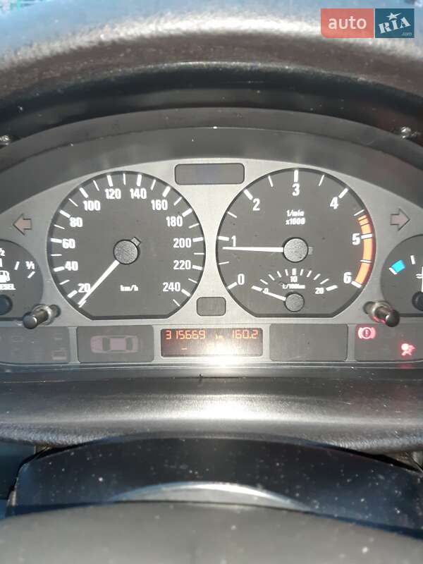 Седан BMW 3 Series 2001 в Киеве