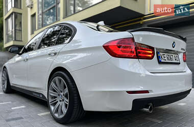 Седан BMW 3 Series 2015 в Виннице