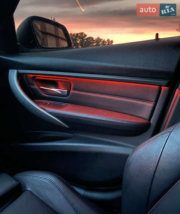 Седан BMW 3 Series 2013 в Харькове