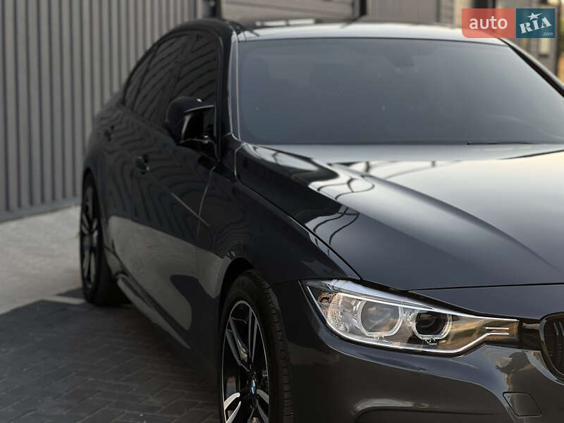 Седан BMW 3 Series 2012 в Кропивницком