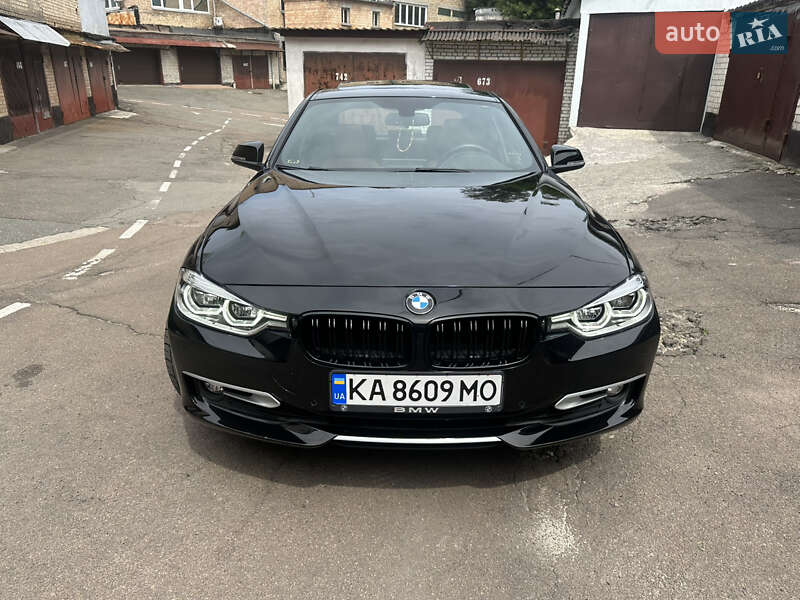 Седан BMW 3 Series 2018 в Києві