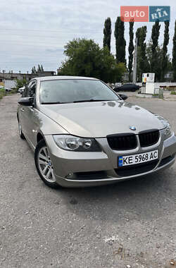 Седан BMW 3 Series 2007 в Києві