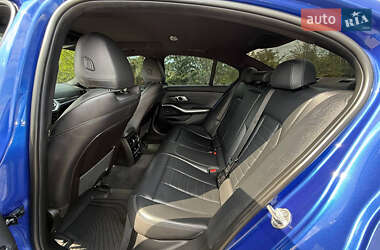 Седан BMW 3 Series 2019 в 