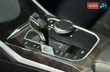 Седан BMW 3 Series 2019 в 