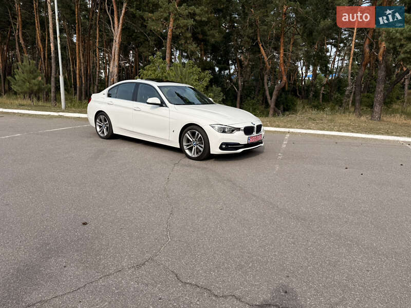 Седан BMW 3 Series 2017 в Киеве