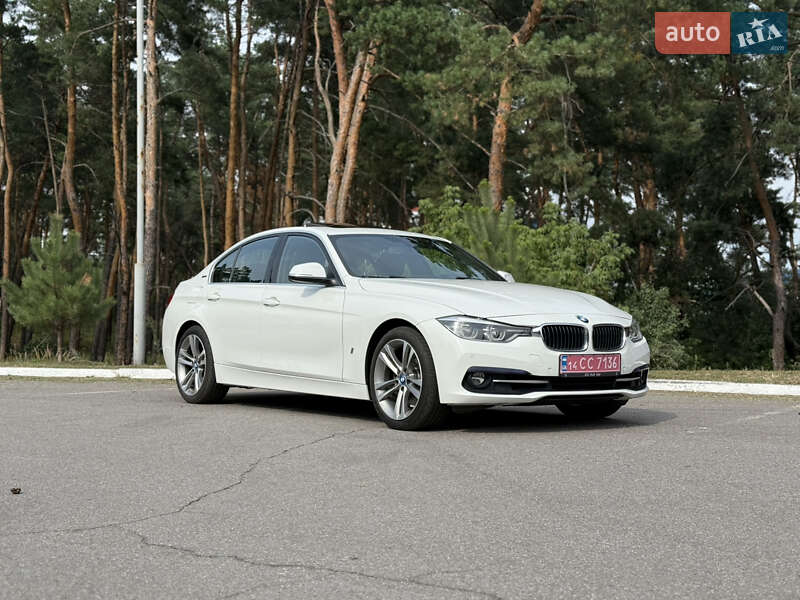 Седан BMW 3 Series 2017 в Киеве