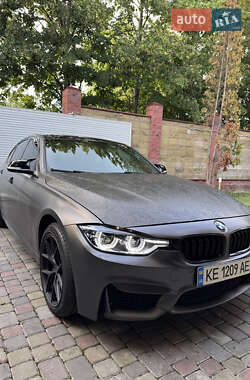 Седан BMW 3 Series 2016 в Киеве