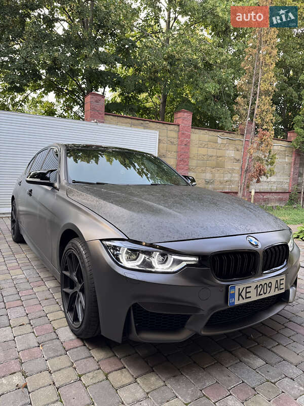BMW 3 Series 2016