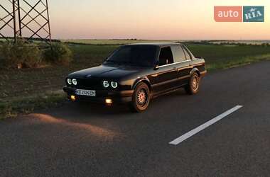 Седан BMW 3 Series 1987 в Синельниковому