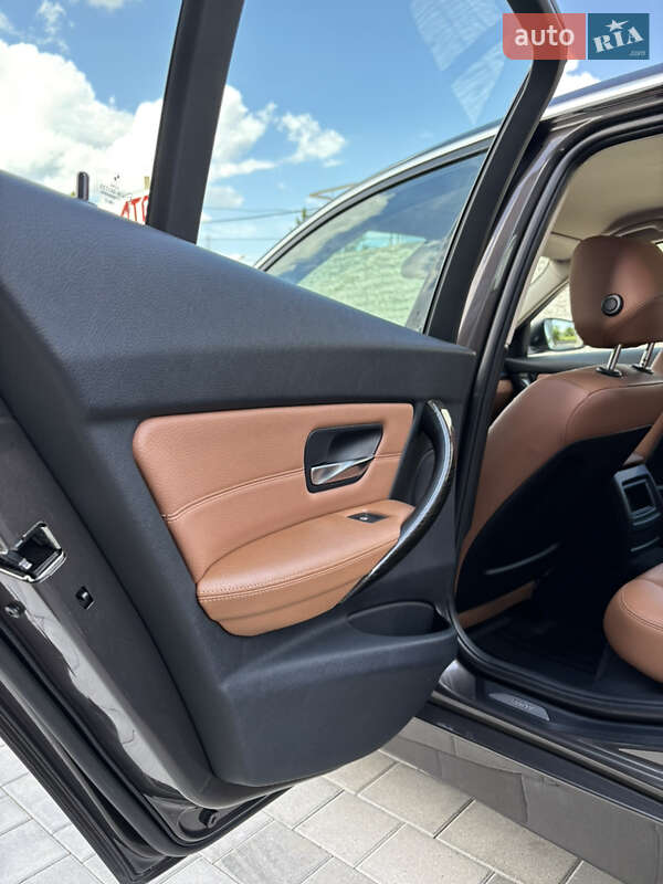 Седан BMW 3 Series 2012 в Луцьку