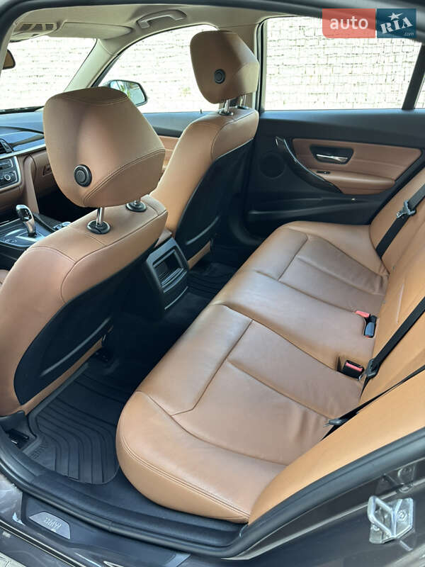 Седан BMW 3 Series 2012 в Луцьку