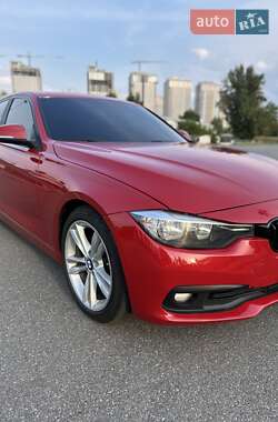 Седан BMW 3 Series 2016 в Києві