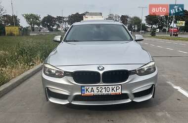 Седан BMW 3 Series 2015 в Києві