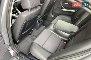 Седан BMW 3 Series 2011 в 
