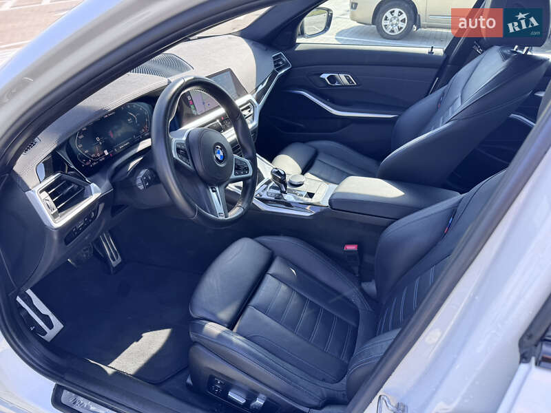 Седан BMW 3 Series 2020 в Киеве
