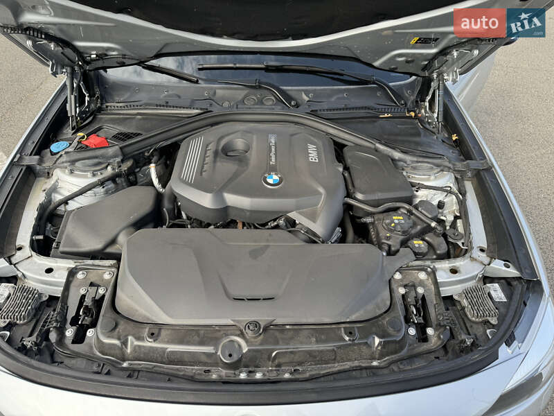 Седан BMW 3 Series 2017 в Києві