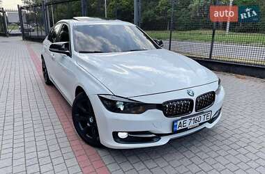 Седан BMW 3 Series 2013 в Львові